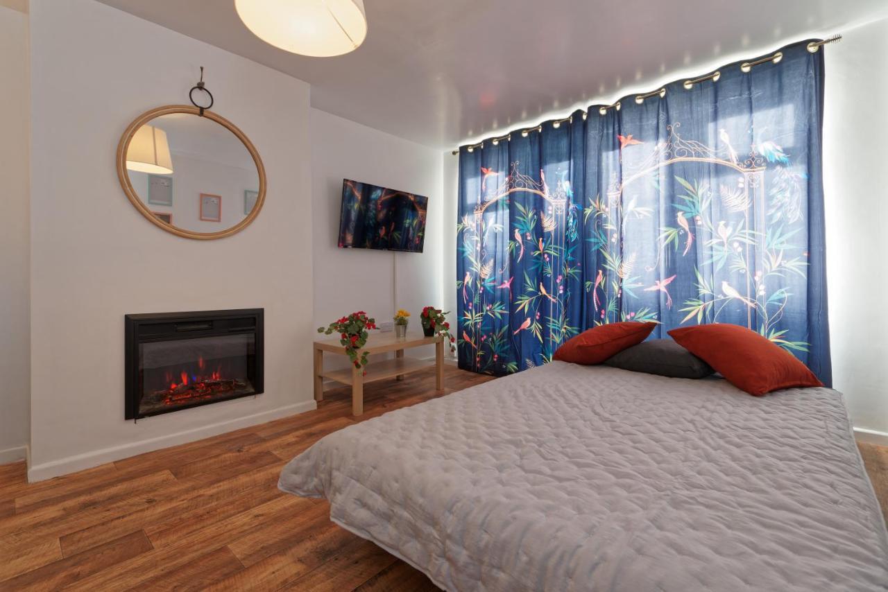 Modern, But Cosy Apartment *